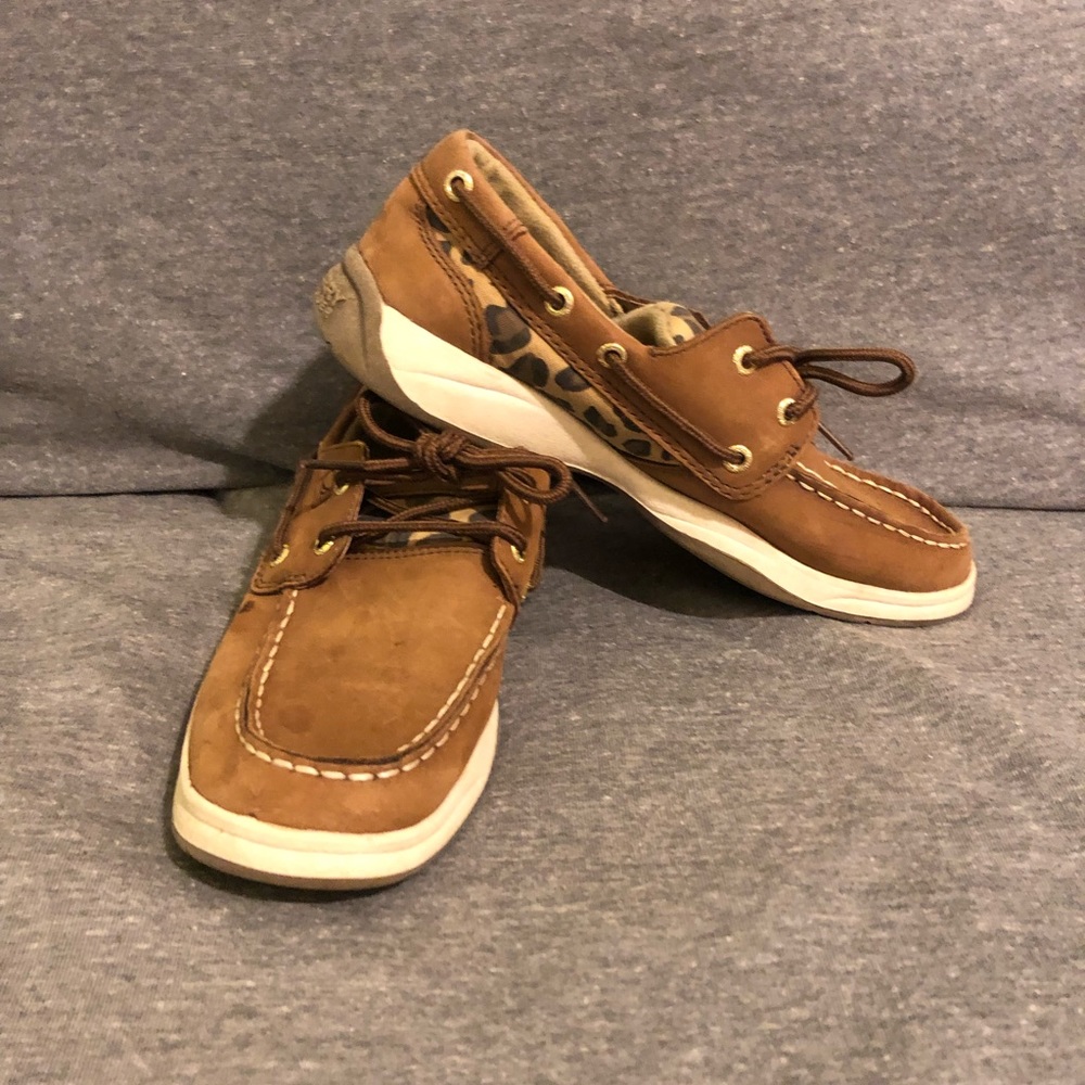 Sperrys!